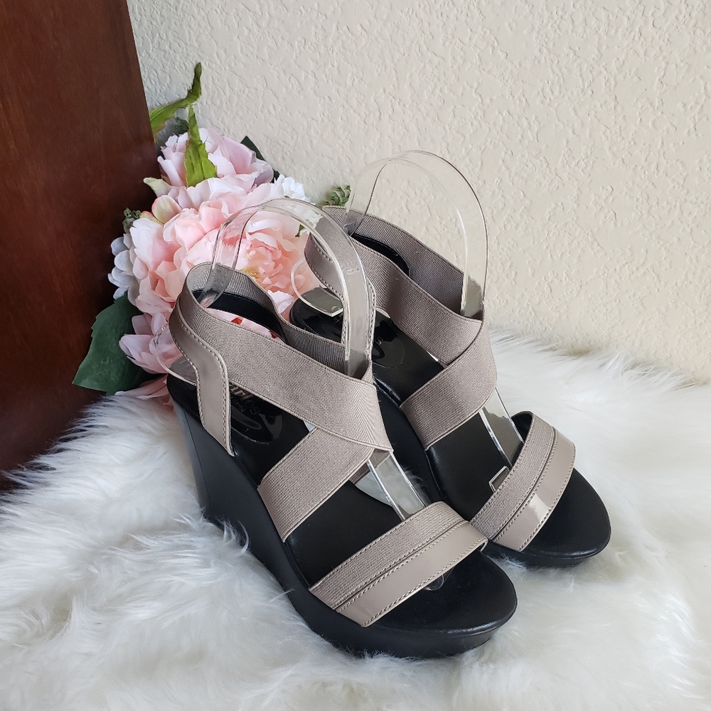 Charles David Strappy Wedge Heels
